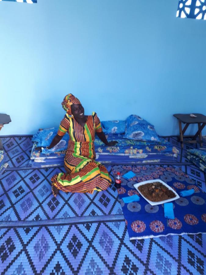 La Maison Blanche Deni Biram Ndao Exteriör bild