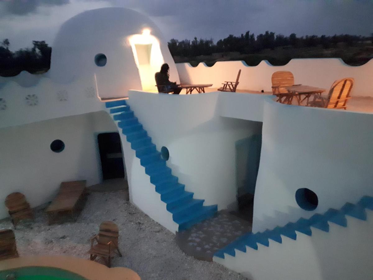 La Maison Blanche Deni Biram Ndao Exteriör bild
