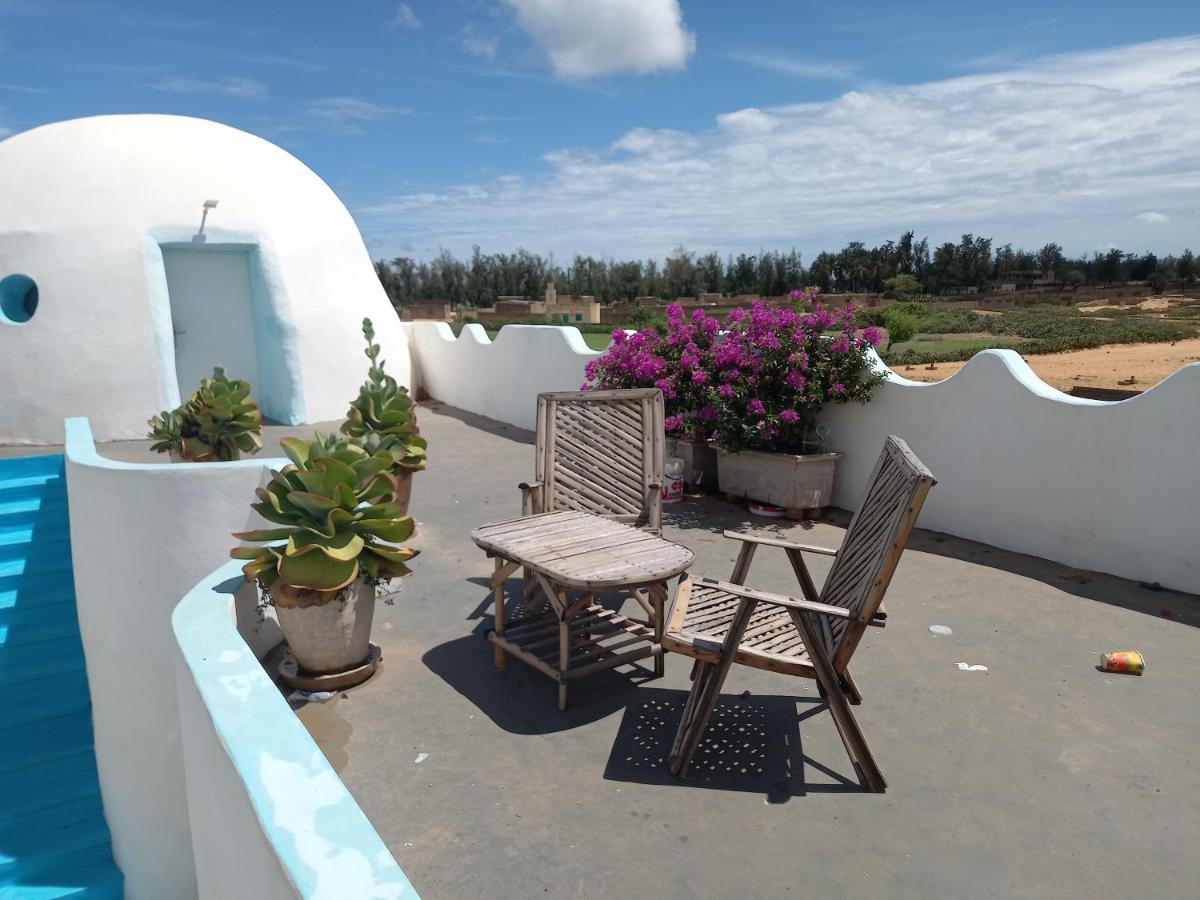 La Maison Blanche Deni Biram Ndao Exteriör bild